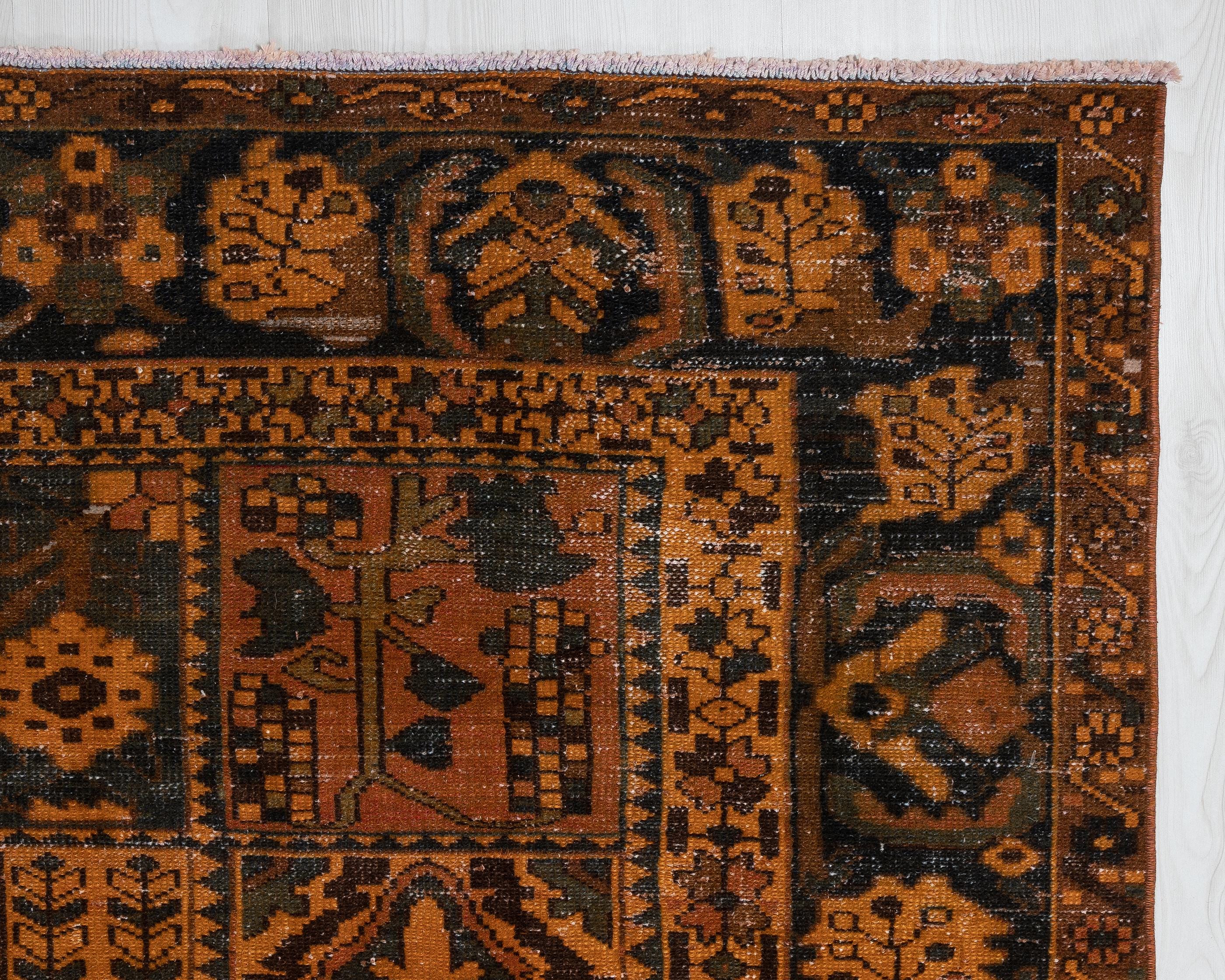 8x11 ヴィンテージ トルコラグ：オレンジブラウンの幾何学模様