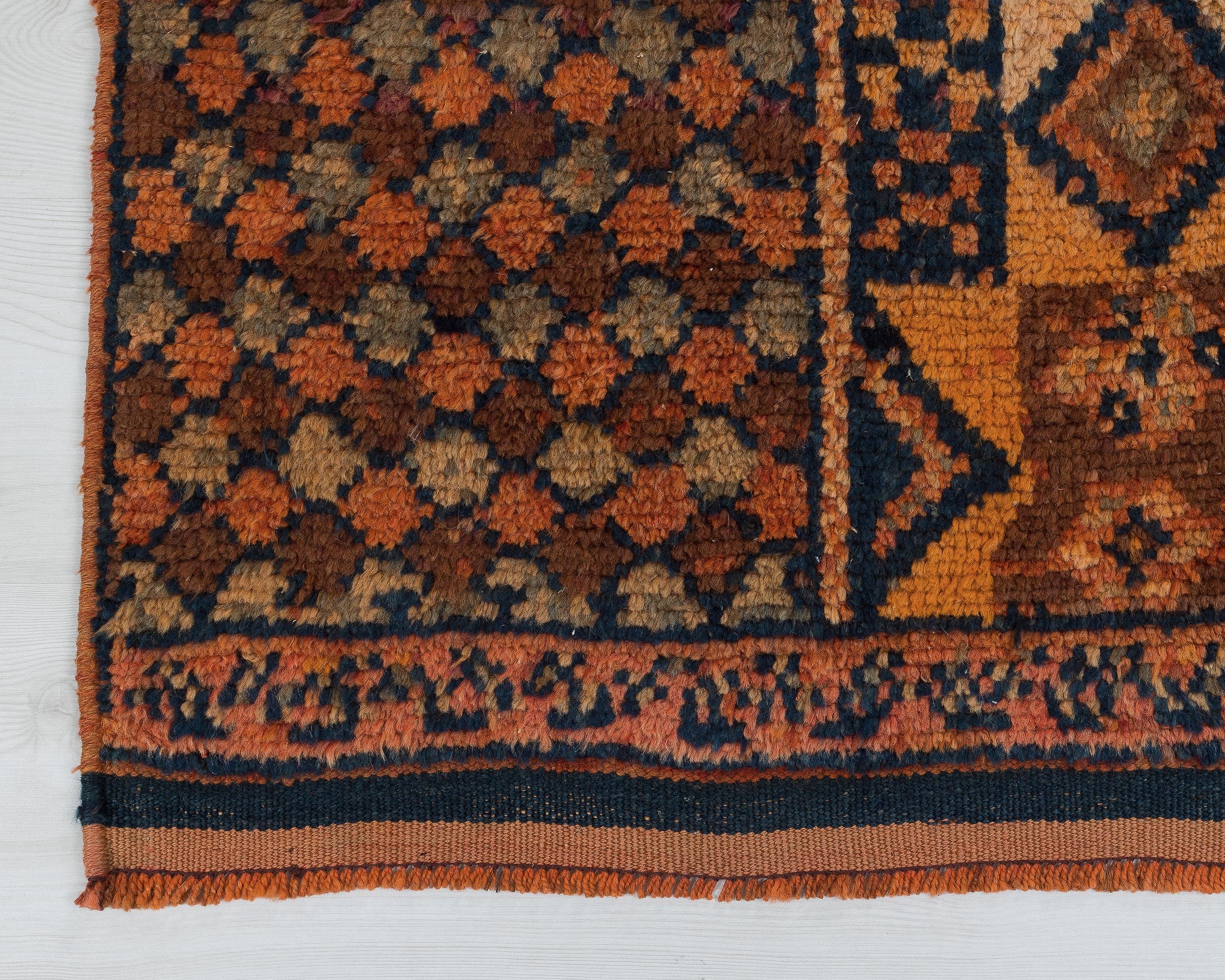 ヴィンテージ手織りトルコ製ランナーラグ：オレンジ幾何学模様ウール