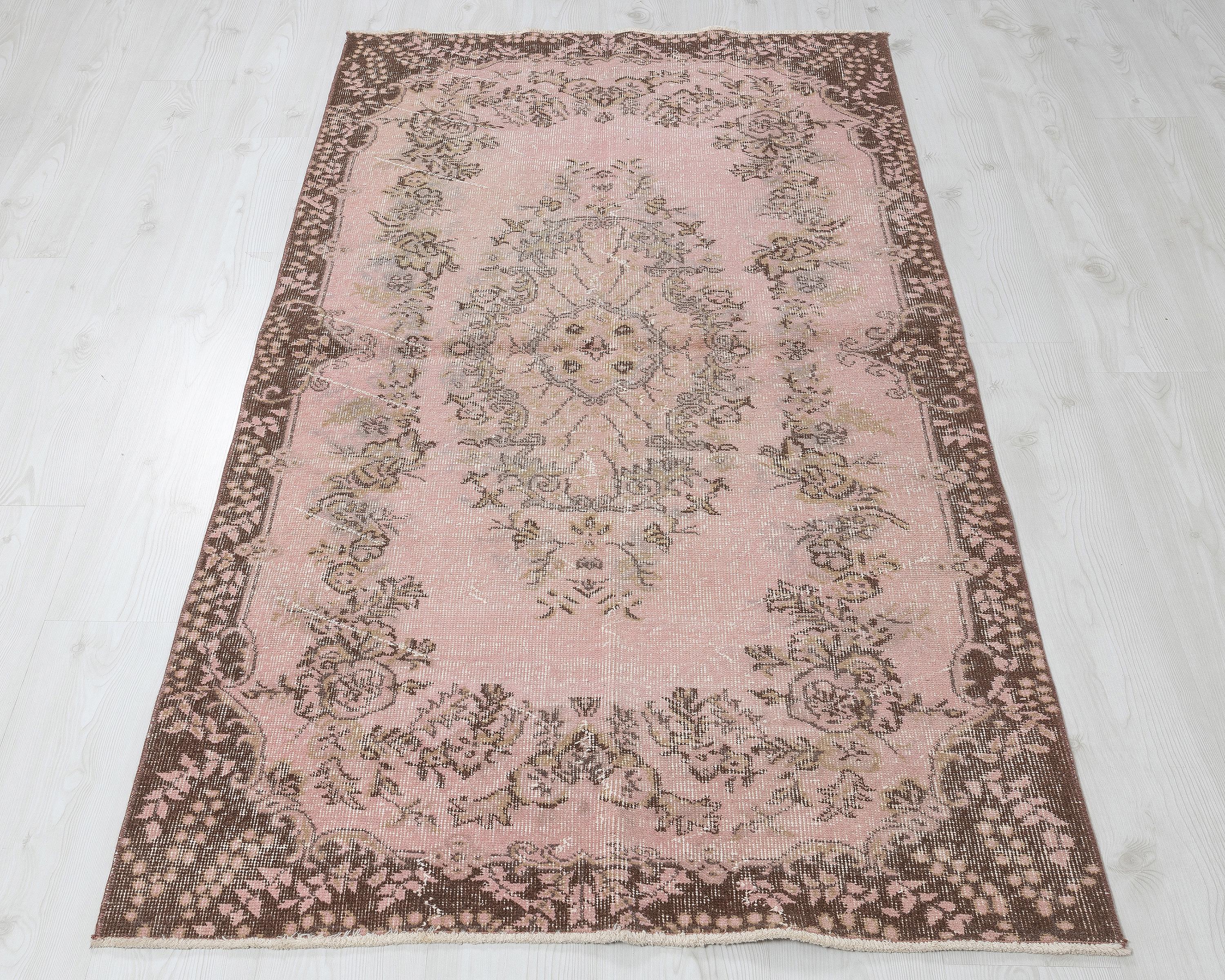 137×123 “Rose quartz”ViNTAGE TURKiSH RUG 3x6 Vintage Turkish Rug: Pink Anatolian Wool Rug - Etsy
