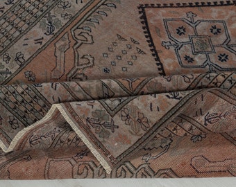 Hand-Woven Turkish Rug: 5x7 Vintage Geometric Wool Area Rug