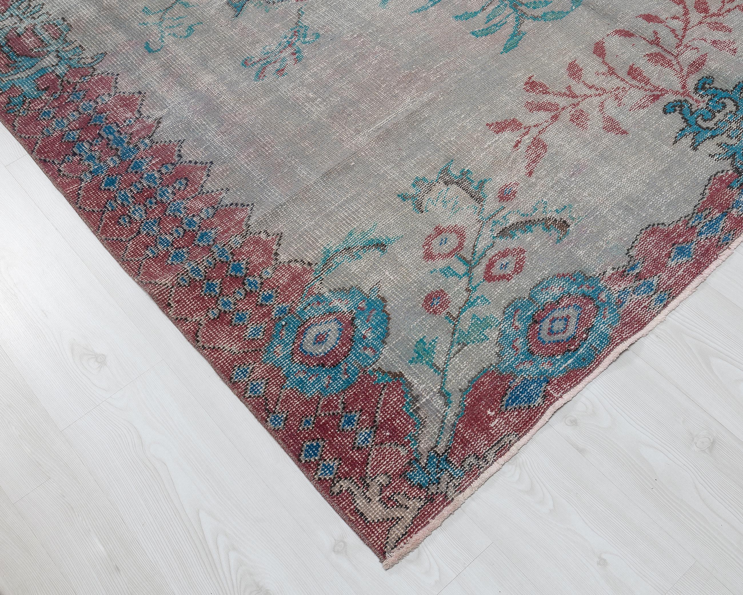 74×93 ViNTAGE TURKiSH RUG 7x9 Vintage Turkish Oushak Rug: Gray Hand-knotted Wool Area Rug