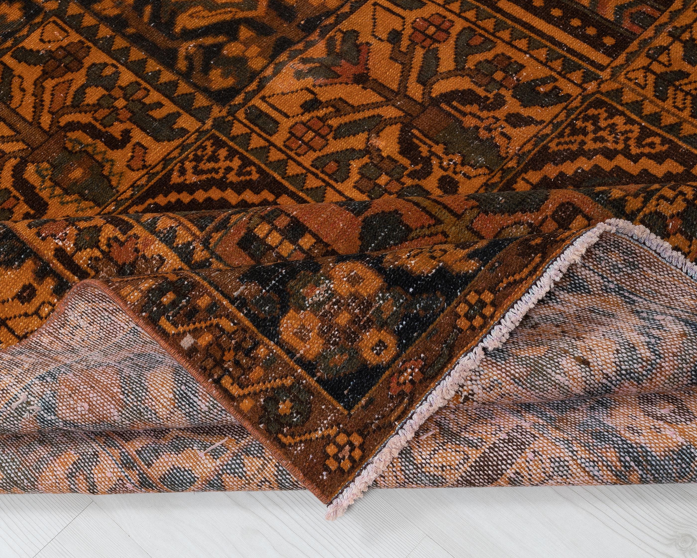 8x11 ヴィンテージ トルコラグ：オレンジブラウンの幾何学模様