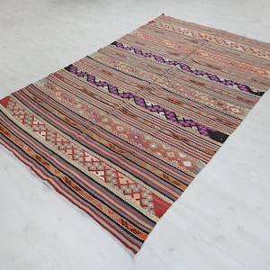 5x8 Vintage Turkish Kilim, Vintage Geometric Kilim, Special Kilim Rug, Turkish Area Rug, Anatolian Kilim Rug, Collection Rug, 5x8 Kilim Rug