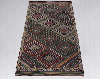 Vintage Turkish Kilim Rug (6x10): Hand-Woven Geometric Wool Area Rug