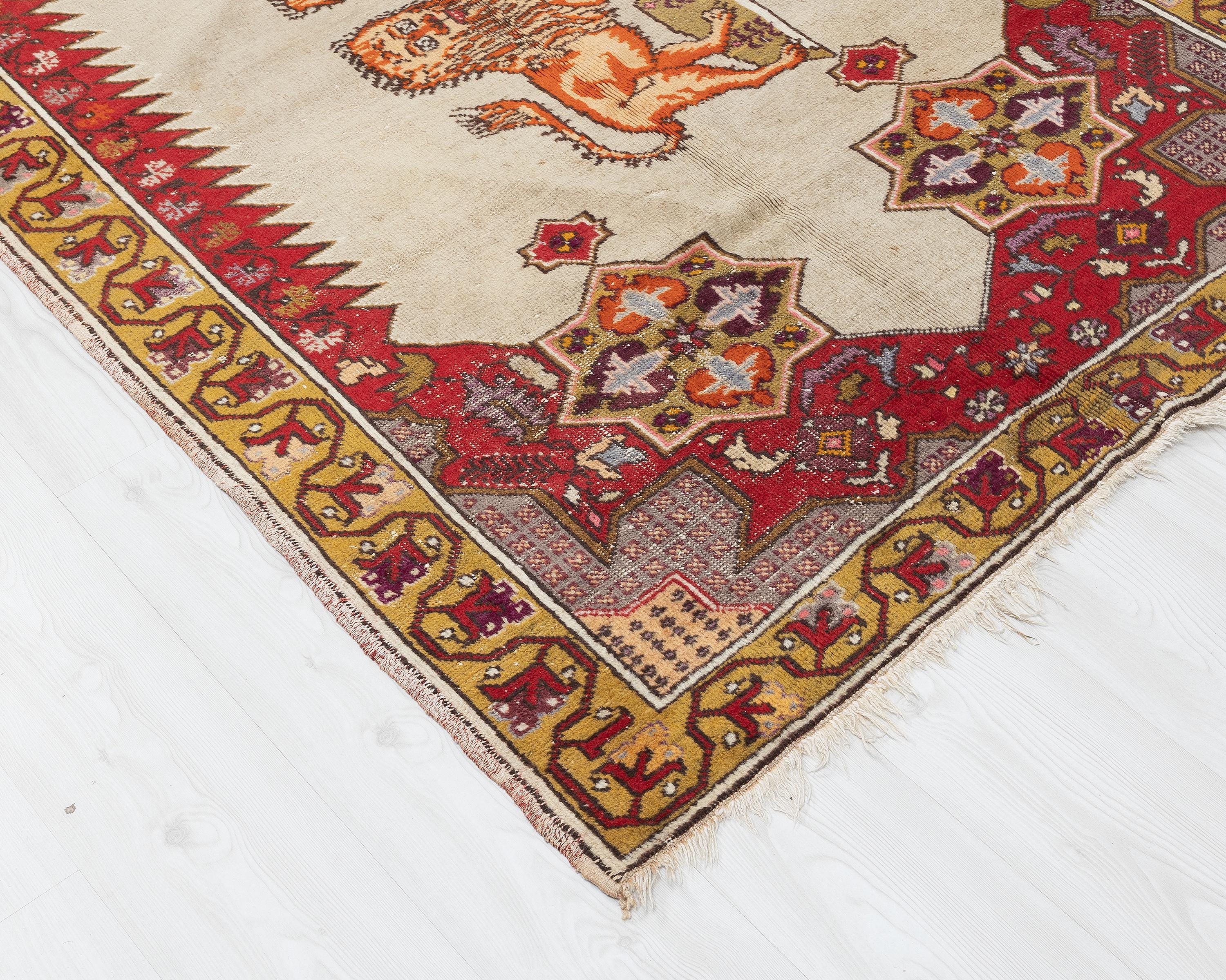 4x7 ヴィンテージ トルコウールラグ：手織りのウシャックデザイン