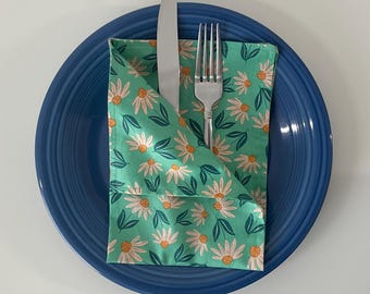 Daisies on Light Blue Double-Sided Cloth Napkins, Set of 8