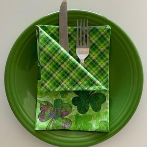 Shamrocks and Plaid Double-Sided Cloth Napkins, Set of 8