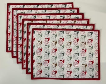 Christmas Quilted Placemats, Retro Santa Claus Design, Reversible Table Mats, Set of 6