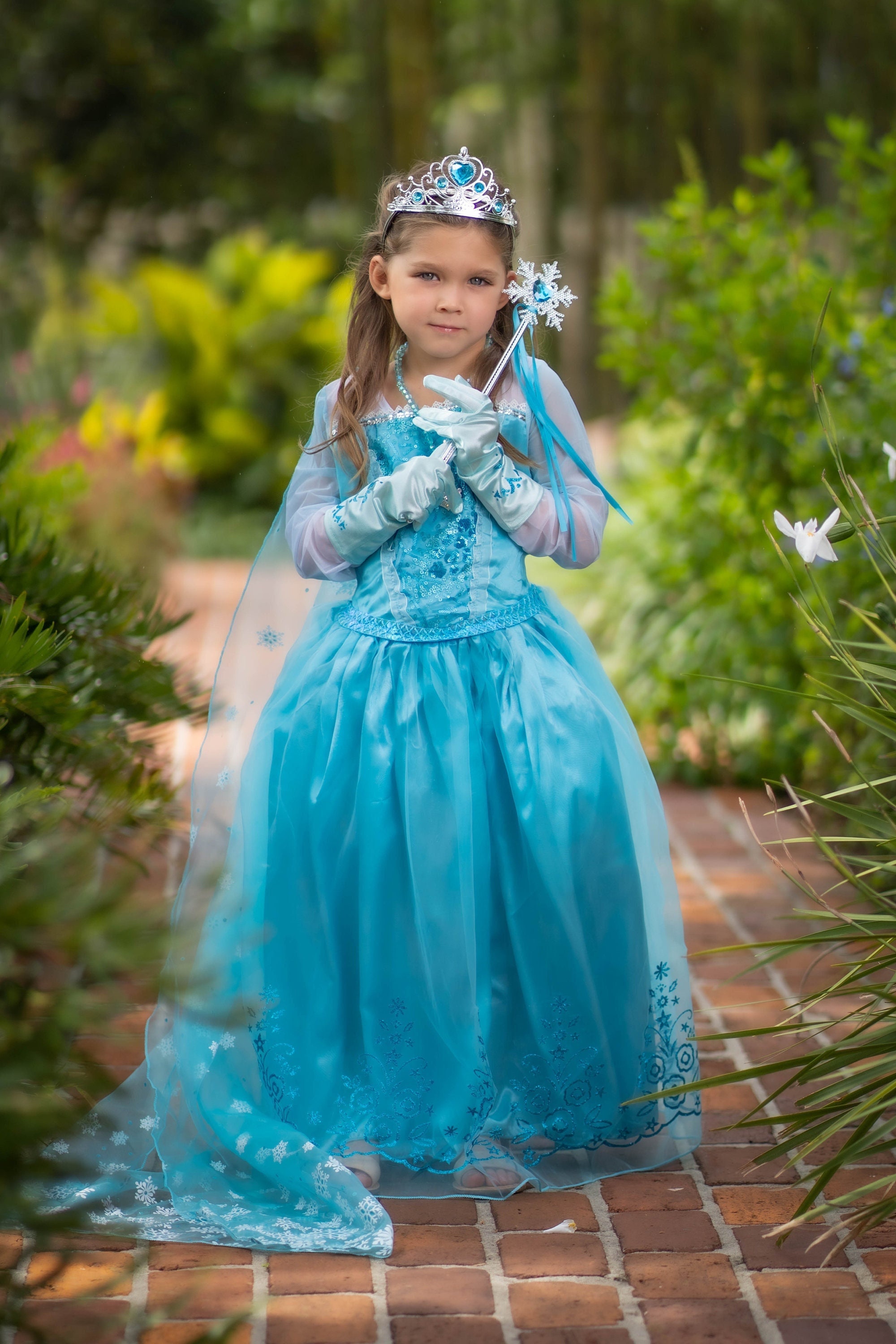 Robe Elsa pour filles enfants robe de princesse avec Cape Halloween Cosplay  Costume longue robe fête d'anniversaire habiller 