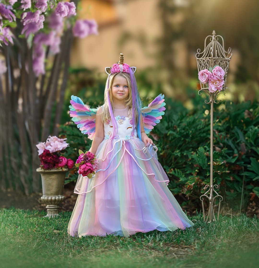 unicorn themed party dress for adults How To Dress For A Unicorn-Themed Party - 15 Sparkling Ideas