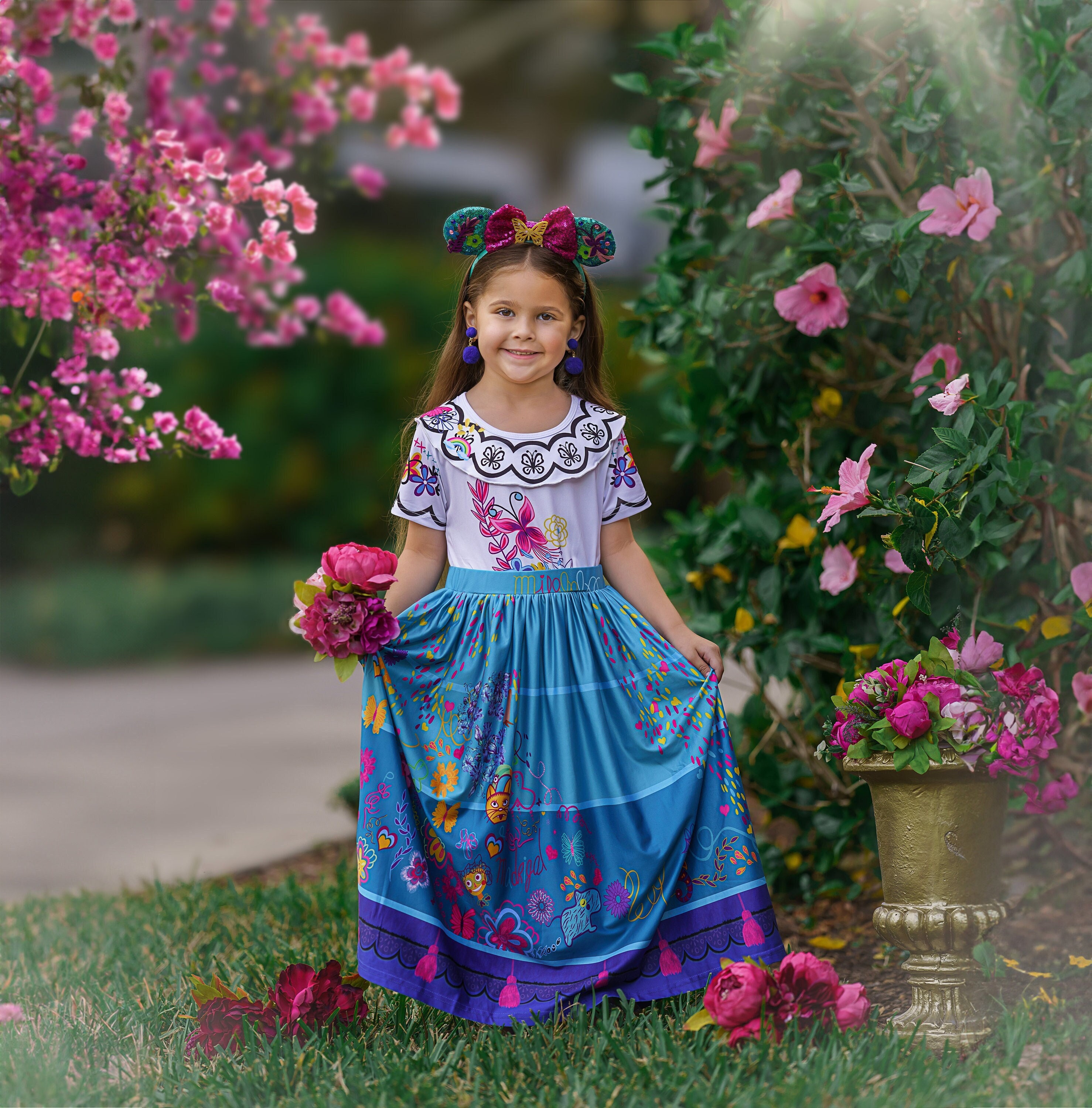 Disney Mirabel Encanto Costume + Purse For Girls Fits Ages 5-6 HALLOWEEN  Reg $45