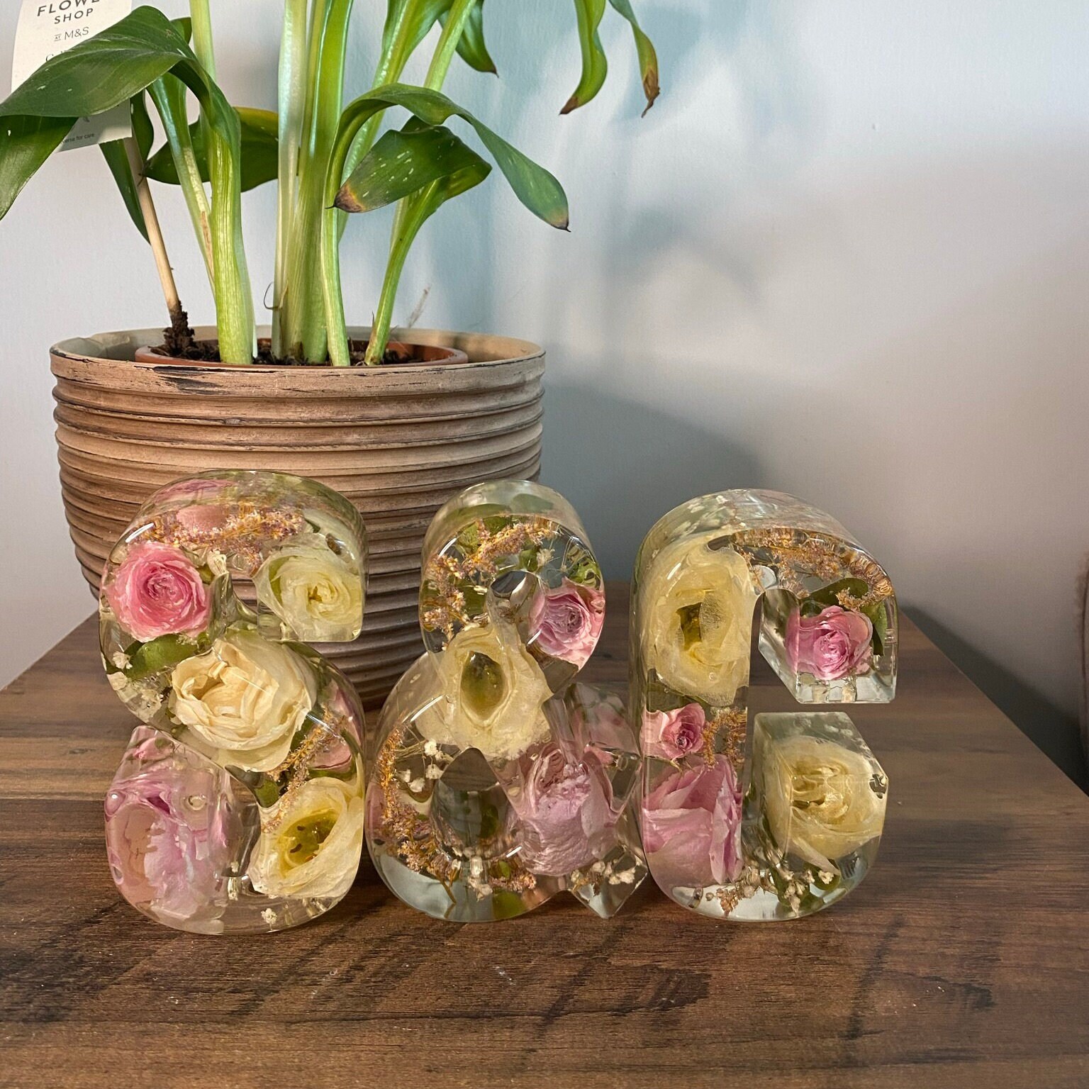 Save the Bouquet: Preserving Flowers in Resin - Happily Ever After, Etc.