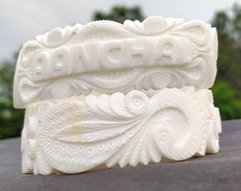 Sakha Pola White Original Conch Shell Bangles Handmade Design