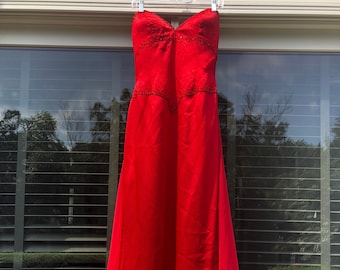 Vintage Red Strapless Prom Dress Beaded Prom Dress Vintage Formal Dress Vintage Red Prom Dress Unique Red Formal Dress Red Beaded Gown