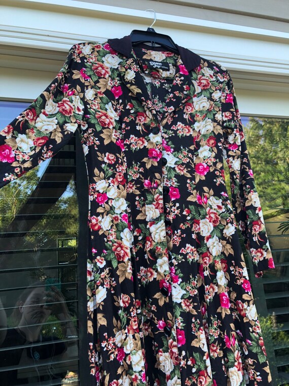 Vintage 1970s Dress Black Floral Button Up Dress … - image 3