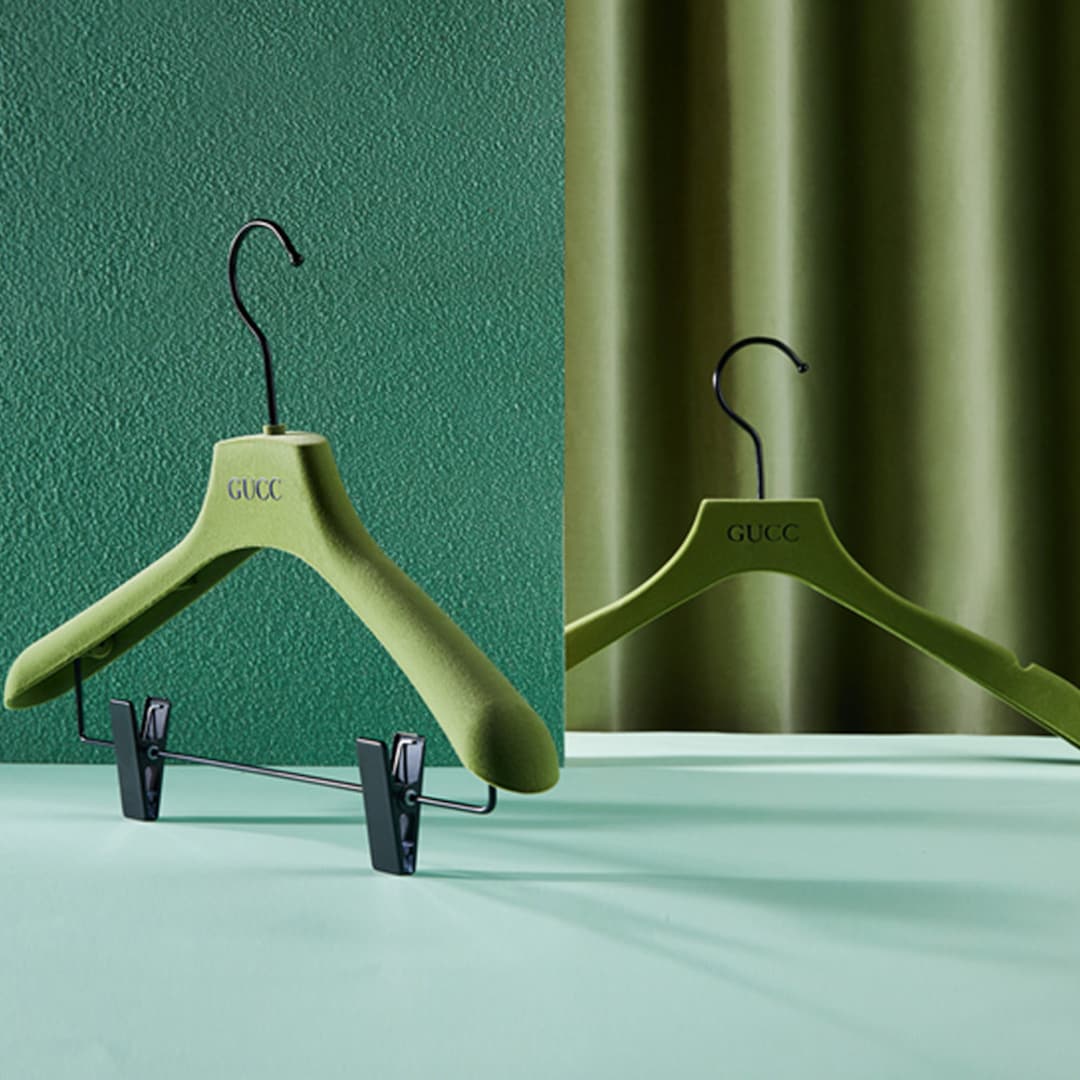 DELIANG Green Velvet Plastic Hanger for Coat Pants Trouser, Men Woman