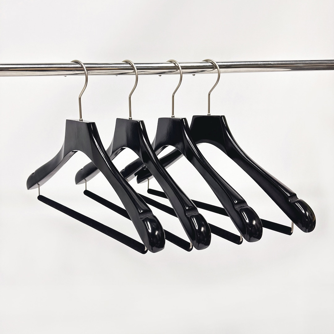 Percha de ropa de madera negra, chaqueta de abrigo de madera