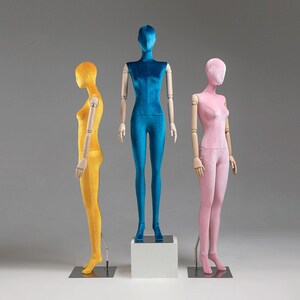 Full-Body Mannequins - Female Mannequin Form Full-Body Mannequins - Female Mannequin Form