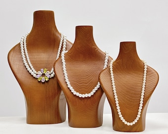 Wooden Necklace Display Stand: Antique Style Jewelry Bust