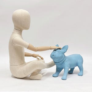 DE-LIANG Manichino per bambini seduto con braccia in legno, tessuto in tela SML taglia bambino corpo intero modello per esposizione di vestiti, età 4-5
