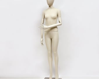 女性用マネキン リネン風生地 リネンの女性マネキン：木製の腕を持つ白黒のドレスフォーム - Etsy 日本