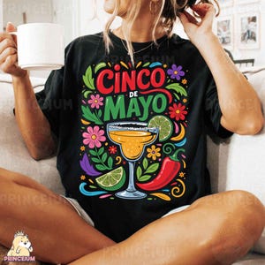 Sublimation Design Cinco de Mayo PNG, fichier numérique Fiesta mexicaine en verre Margarita, graphique de chemise de fête florale pimentée citron vert