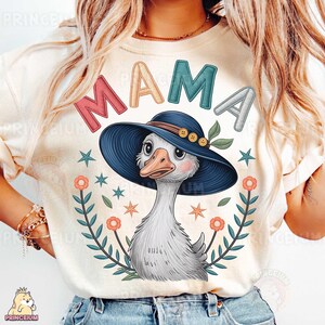 Diseño de sublimación de Mamá Ganso con Sombrero, Lindo Animal de Granja Archivo PNG, Diseño de Camiseta para el Día de la Madre, Clipart de Mamá Campestre con Flores Vintage