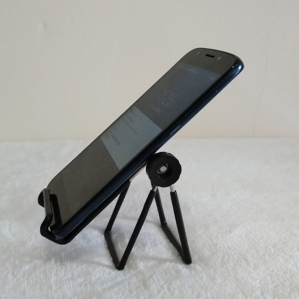 Adjustable cellphone stand, iphone stand adjustable, metal cellphone stand, love gifts, boyfriend gift, husband gift, love gift for him