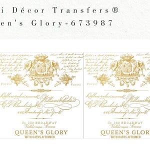 Op de afbeelding: Twee gouden transferbladen met een decoratief wapenschild en tekst die luidt "Queen's Glory with Oaths Affirmed" en "No. 352 Broadway Valleur reçue Somme".