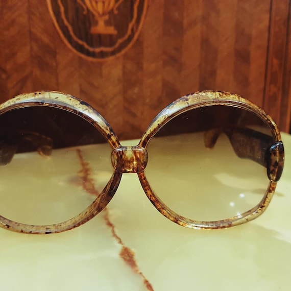 YvesSaintLaurent 70s sunglasses
