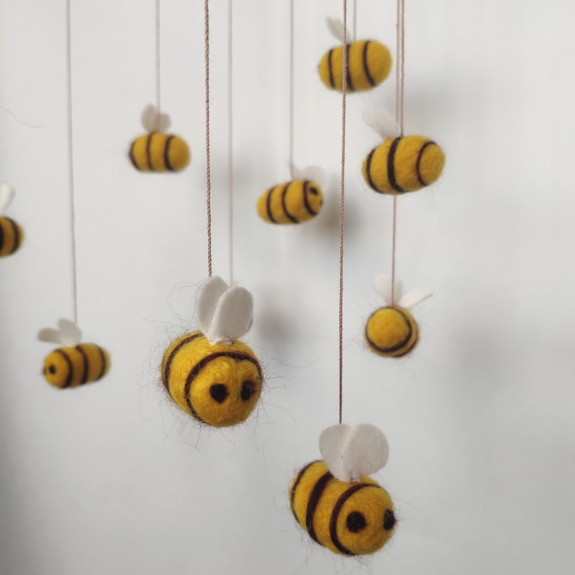 Abeille mobile décoration dabeille abeilles pendantes Etsy