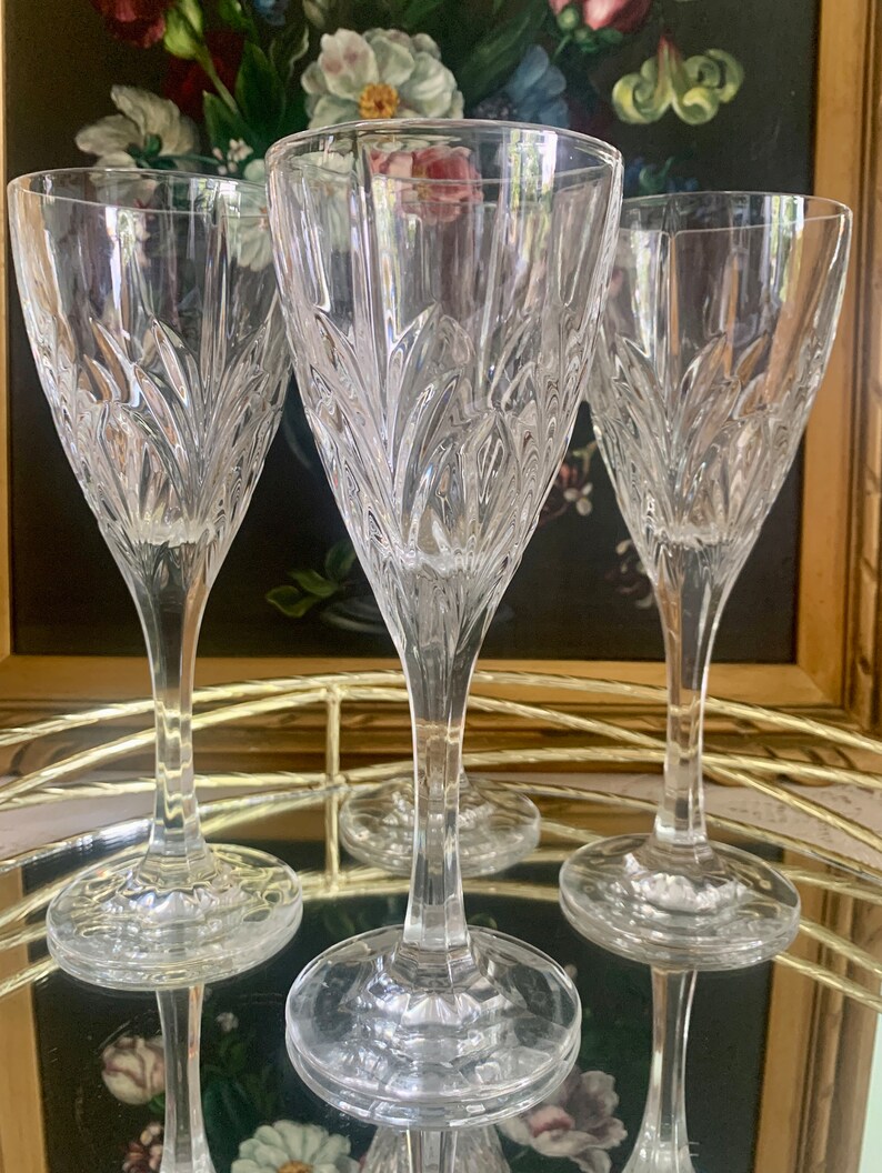 Vintage Crystal Wine Glasses Crystal Wine Glasses With Arch and Fan Design Etsy UK