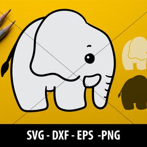 Può includere: Un elefante bianco dei cartoni animati con contorni neri e un occhio grande è raffigurato. Due ulteriori disegni di elefanti sono mostrati nell'angolo in alto a destra. Il testo "SVG - DXF - EPS - PNG" è visualizzato in un rettangolo nero nella parte inferiore dell'immagine. Lo sfondo è giallo.