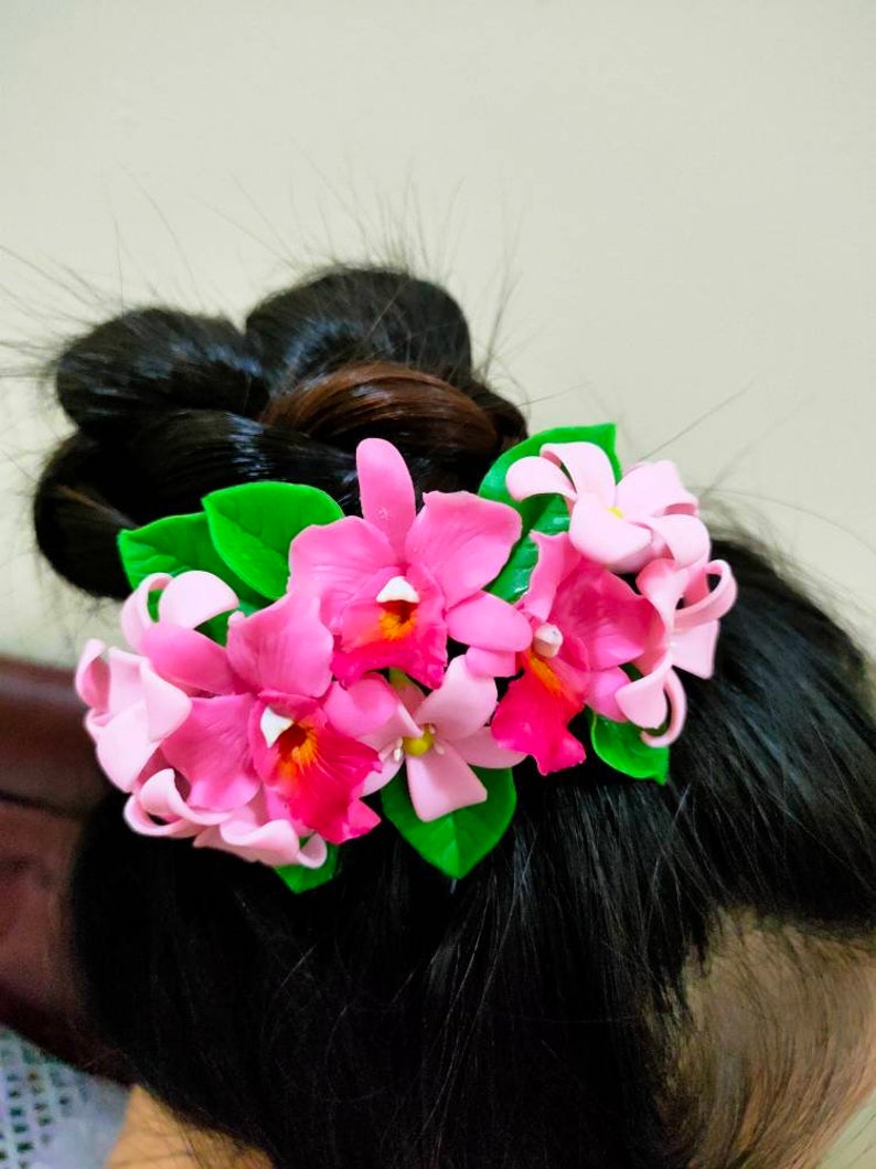 Bridal hair clips Flower clay hair clips