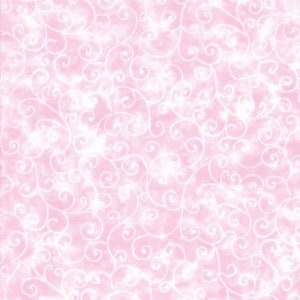 以下が含まれることがあります： 白の渦巻き模様が施されたピンク色の生地。生地は微妙な質感がある。