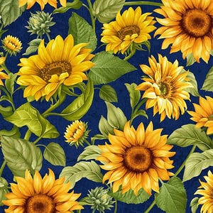Puede incluir: Un vibrante estampado floral con numerosos girasoles en varias etapas de floración. Los girasoles, con sus brillantes pétalos amarillos y centros marrones, se destacan sobre un fondo azul oscuro. Hojas verdes y capullos completan el diseño.