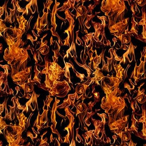 Op de afbeelding: Een naadloos patroon van vlammen in tinten oranje, geel en rood tegen een zwarte achtergrond. De afbeelding toont een vurige textuur, met dynamische, wervelende vormen die warmte en beweging suggereren. Het algehele effect is een levendig, energiek ontwerp.