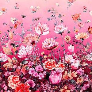 Puede incluir: Un vibrante patrón floral con un fondo rosa degradado. La imagen presenta una variedad de flores en tonos de rosa, rojo y naranja. El diseño incluye flores detalladas y delicado follaje.