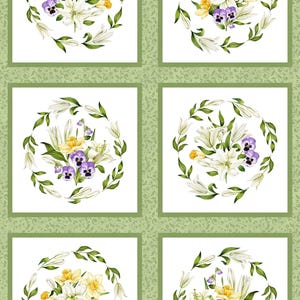 Può includere: Un motivo floreale verde e bianco con un design ripetitivo di gigli bianchi, narcisi gialli e violette disposte in un cerchio.