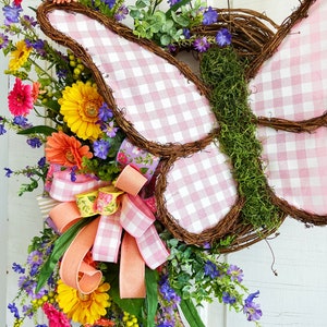 XL Butterfly Wreath for Front Door, Spring and Summer Wreath, Pink Buffalo Plaid Every Day Wreath, Wispy and Natural-style Garden Door Decor image 8