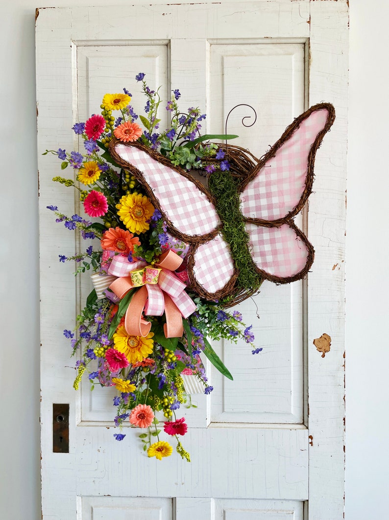 XL Butterfly Wreath for Front Door, Spring and Summer Wreath, Pink Buffalo Plaid Every Day Wreath, Wispy and Natural-style Garden Door Decor image 9