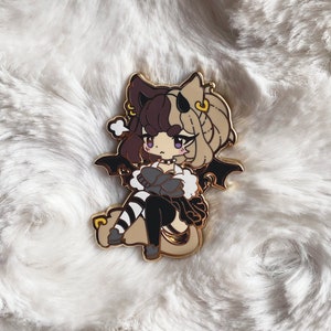 Gomilyn COLLAB Enamel Pin