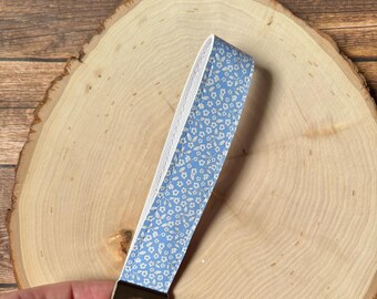 Floral Faux Leather Wristlet Keychain, Blue Floral Print