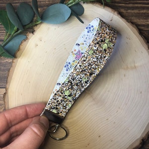 Llavero de pulsera con forma de abeja, llavero de pulsera para mujer, llavero de pulsera de piel sintética, llavero de miel, regalos de abejorro, llavero de panal