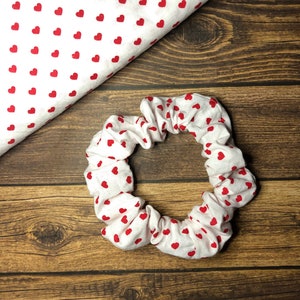 Heart Scrunchie, Valentines Day Scrunchie, Galentines Day Gifts, Scrunchies for Girls, Valentines Day Gift for Her