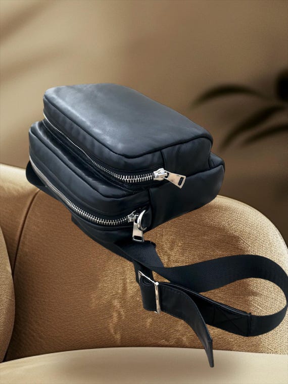 Black Leather Bag Handmade New Exclusive Crossbodybag XIRA