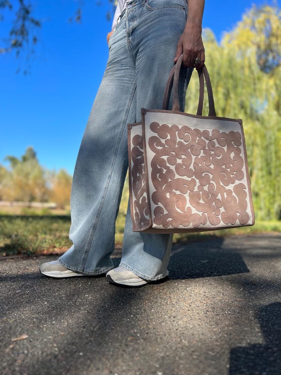 Genuine Suede Handmade Tote Bag Brand New Single Product High Quality Cream Beige Well formed totebag