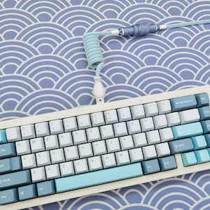 Coiled Mechanical Keyboard Cable “Shorty”
