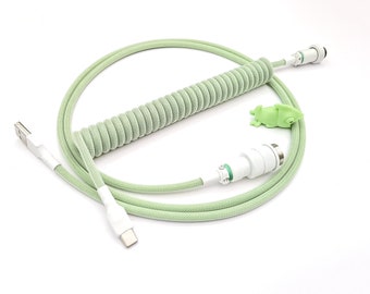 Coiled Mechanical Keyboard Cable “Pastel Green”