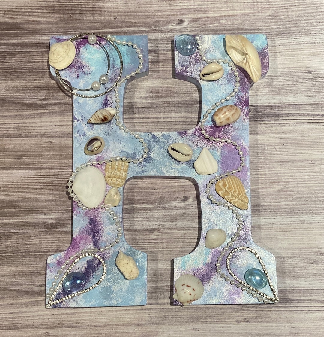 wooden-letter-h-decorated-with-sea-shells-gems-and-faux-pearls-ocean